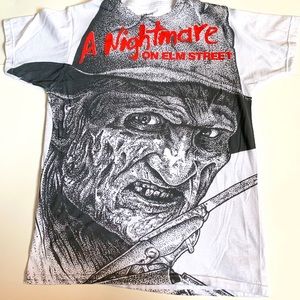 Nightmare On Elm Street T-shirt Size Small Mens
